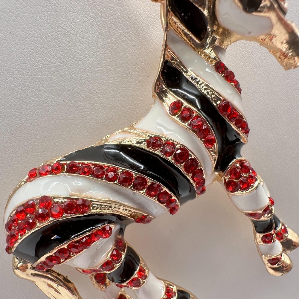 Vintage 90s Betsey Johnson Zebra Pendant Necklace Red Rhinestone Fashion Jewelry - Picture 7 of 13